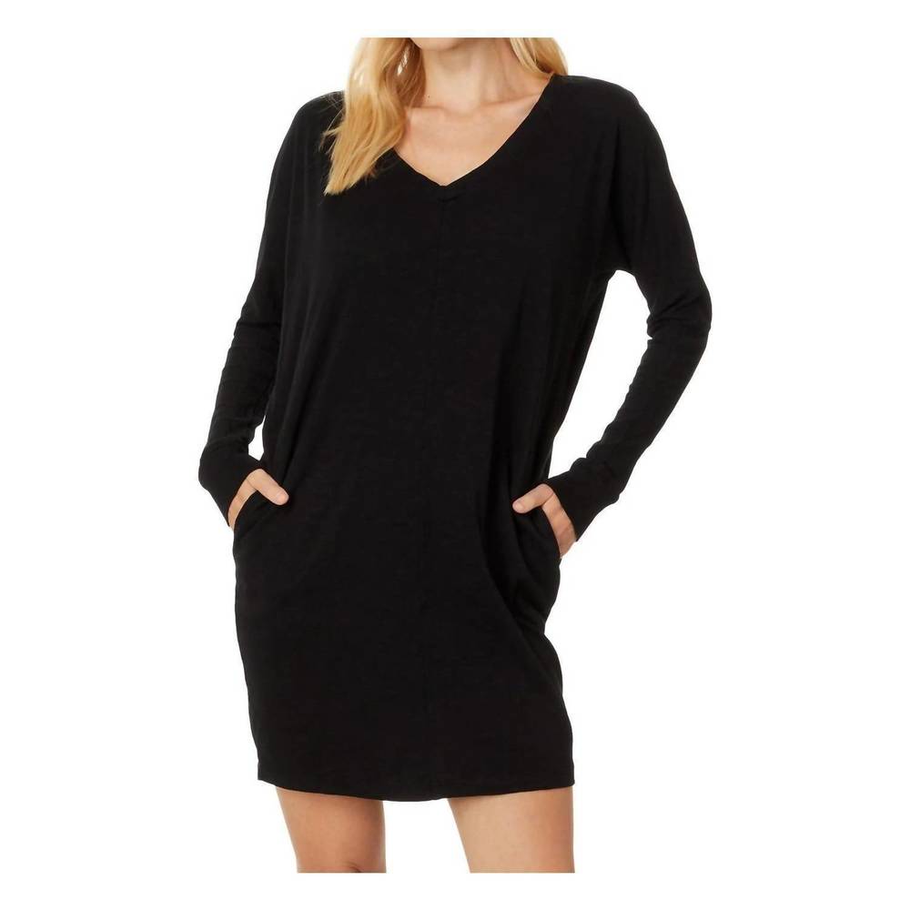NEW MODODOC v-neck dolman dress in black